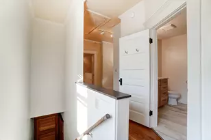 557 S Grant Ave, Columbus, OH 43206 - Photo 29