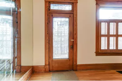 557 S Grant Avenue, Columbus, OH 43206 - Photo 9