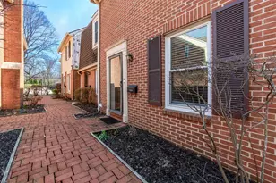 5733 N High St, Worthington, OH 43085 - Photo 3