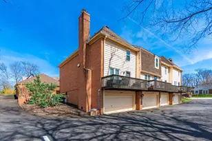 5733 N High St, Worthington, OH 43085 - Photo 43