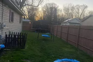 35 Valley View Dr NE, Newark, OH 43055 - Photo 9