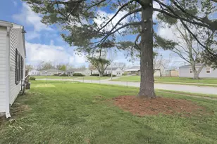 2737 Gibson Dr, Columbus, OH 43207 - Photo 39