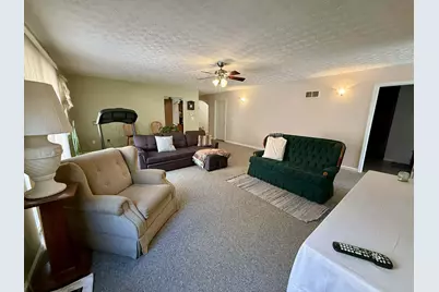 8395 Township Road 390, Corning, OH 43730 - Photo 11