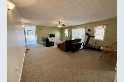 8395 Township Road 390, Corning, OH 43730 - Photo 9