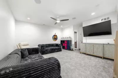 802 N 6th Street, Columbus, OH 43215 - Photo 57