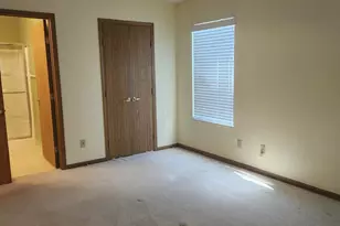 1381 Hillview Cir W, Newark, OH 43055 - Photo 9