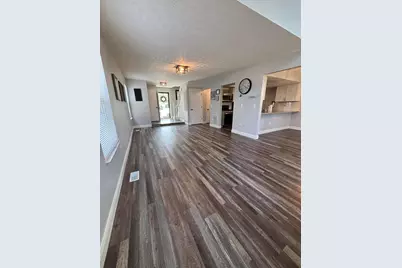 3176 Westmills Drive, Columbus, OH 43204 - Photo 5