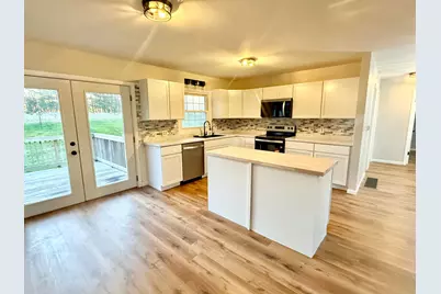 17597 Spillway Road, Fredericktown, OH 43019 - Photo 5