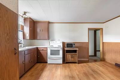 457 Half Avenue, Circleville, OH 43113 - Photo 9