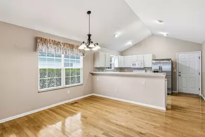 31 Berkshire Commons Drive, Westerville, OH 43082 - Photo 5