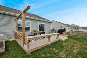 414 Quincy Cir, London, OH 43140 - Photo 37