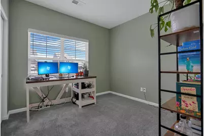 414 Quincy Circle, London, OH 43140 - Photo 17