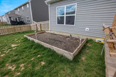 414 Quincy Circle, London, OH 43140 - Photo 39