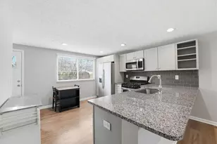 4687 Larkhall Ln, Columbus, OH 43229 - Photo 7