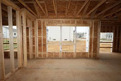 290 Olympic Loop, Commercial Point, OH 43116 - Photo 3