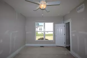 290 Olympic Loop, Commercial Point, OH 43116 - Photo 7