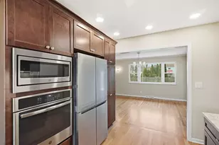 1815 Merriweather Dr, Columbus, OH 43221 - Photo 7