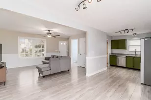 5465 Poolbeg St, Canal Winchester, OH 43110 - Photo 9