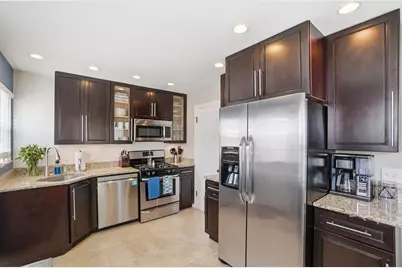 1783 Northwest Boulevard, Columbus, OH 43212 - Photo 15