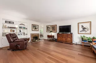 2252 Johnston Rd, Columbus, OH 43220 - Photo 11