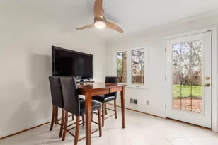 2252 Johnston Rd, Columbus, OH 43220 - Photo 13