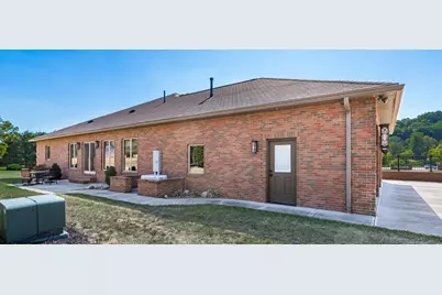 3000 S River Road, Zanesville, OH 43701 - Photo 81