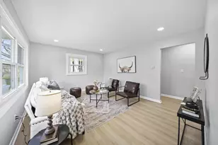 2096 Colfax Ave, Columbus, OH 43224 - Photo 15