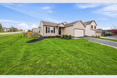 1816 Fern Trail Drive, Lancaster, OH 43130 - Photo 3