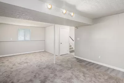 2621 Ipswick Circle, Columbus, OH 43224 - Photo 23