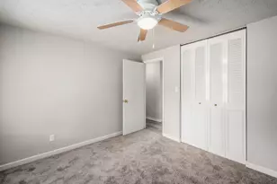 2621 Ipswick Cir, Columbus, OH 43224 - Photo 17