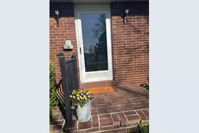 310 Marsha Lane, Zanesville, OH 43701 - Photo 3