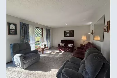 310 Marsha Lane, Zanesville, OH 43701 - Photo 5