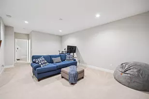 304 Cornelius St, Columbus, OH 43215 - Photo 29