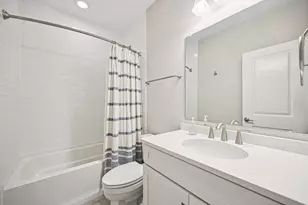 304 Cornelius St, Columbus, OH 43215 - Photo 33