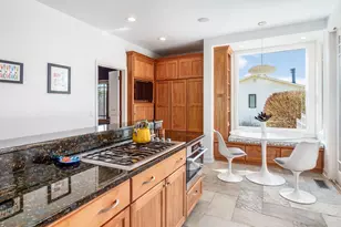 2484 Danvers Ct, Columbus, OH 43220 - Photo 33