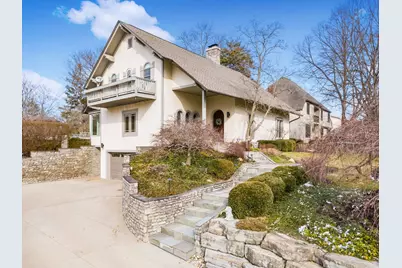 2484 Danvers Court, Columbus, OH 43220 - Photo 1