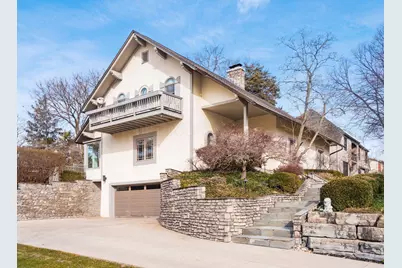 2484 Danvers Court, Columbus, OH 43220 - Photo 3