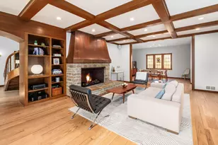 2484 Danvers Ct, Columbus, OH 43220 - Photo 17