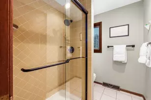 2484 Danvers Ct, Columbus, OH 43220 - Photo 65