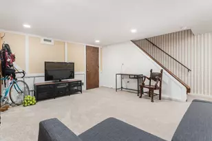 5094 Reed Rd, Columbus, OH 43220 - Photo 31