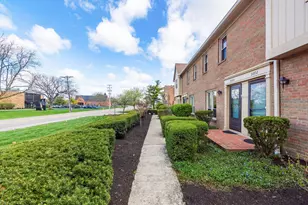 5094 Reed Rd, Columbus, OH 43220 - Photo 3