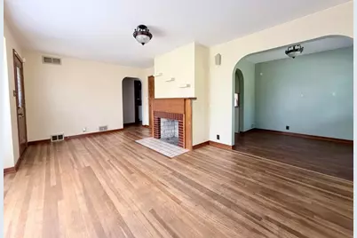 121 S Southampton Avenue, Columbus, OH 43204 - Photo 5