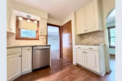 121 S Southampton Avenue, Columbus, OH 43204 - Photo 25