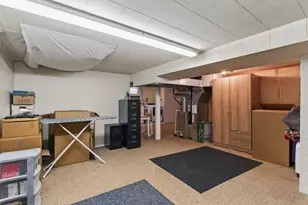 121 S Southampton Ave, Columbus, OH 43204 - Photo 33