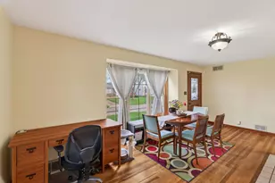121 S Southampton Ave, Columbus, OH 43204 - Photo 9