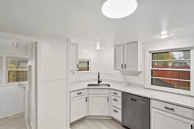 123 Henry Street, Urbana, OH 43078 - Photo 9