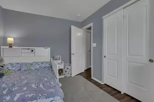 5667 Roche Dr, Columbus, OH 43229 - Photo 21