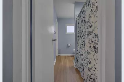 5667 Roche Drive, Columbus, OH 43229 - Photo 17