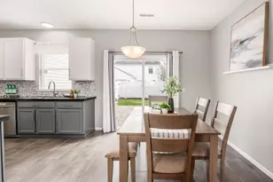 7241 Normanton Dr, New Albany, OH 43054 - Photo 9