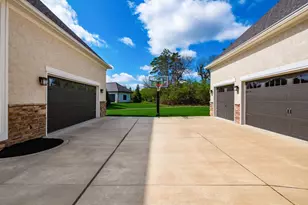 9472 Riverway Run, Powell, OH 43065 - Photo 97